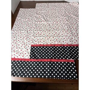 Valentine Hearts Red White Black Set of 2 Standard Pillowcases Homemade